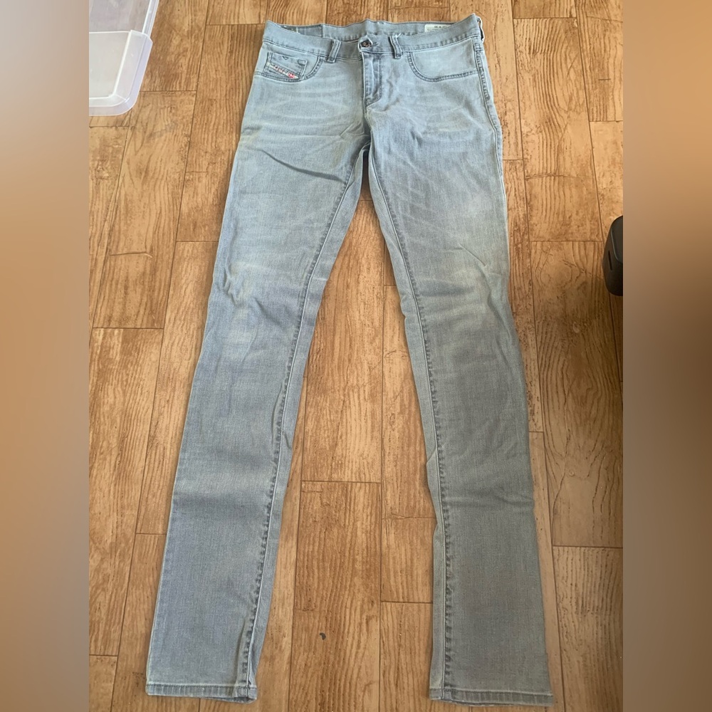 Diesel Women's Light Gray Skinny Jeans 30